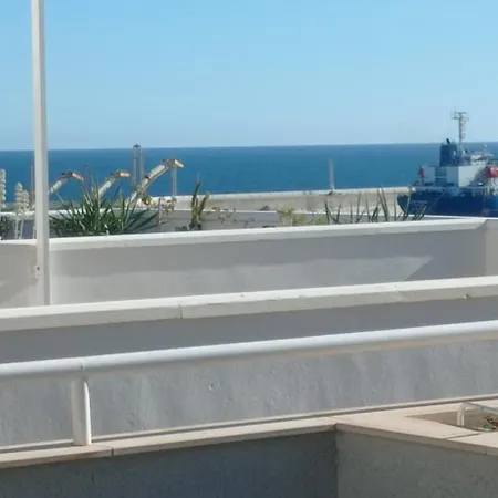 Atico En Terrazas De Con Vistas Al Mar. גרוצ'ה